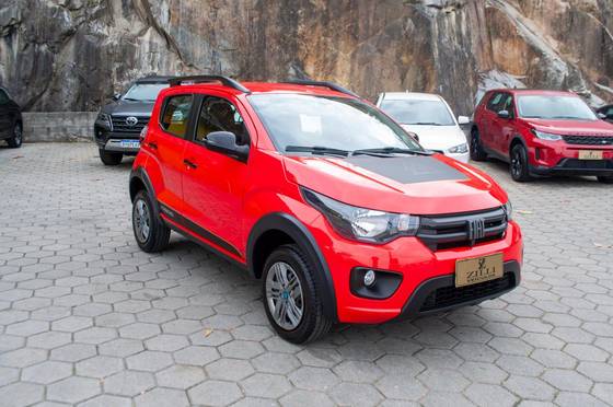 FIAT MOBI 1.0 FIREFLY FLEX TREKKING MANUAL
